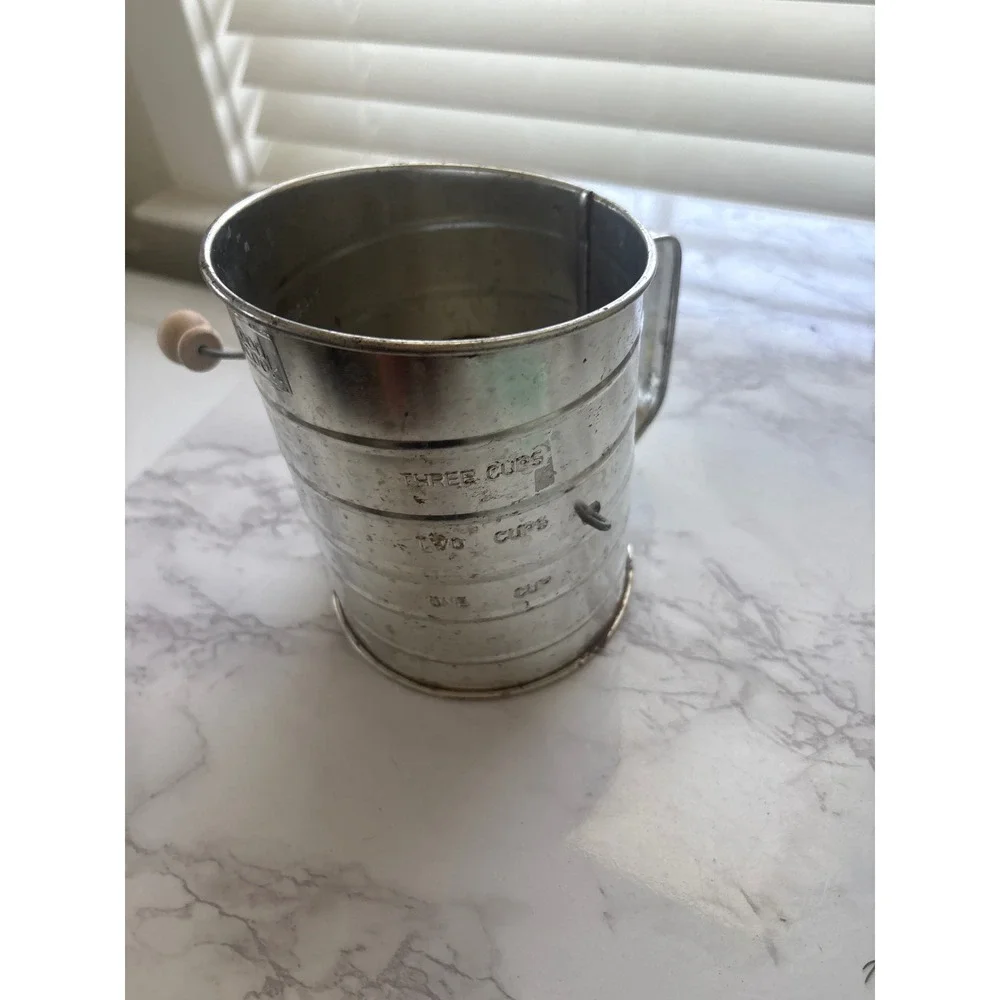 Vintage Good Cook 3 Cup Flour Sifter Stainless Steel Wood Handle Hand Crank